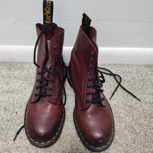 NEW Dr Martens AirWair